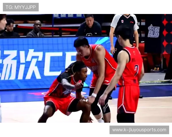 广东队外援麦考尔助阵，力保球队冲击总决赛